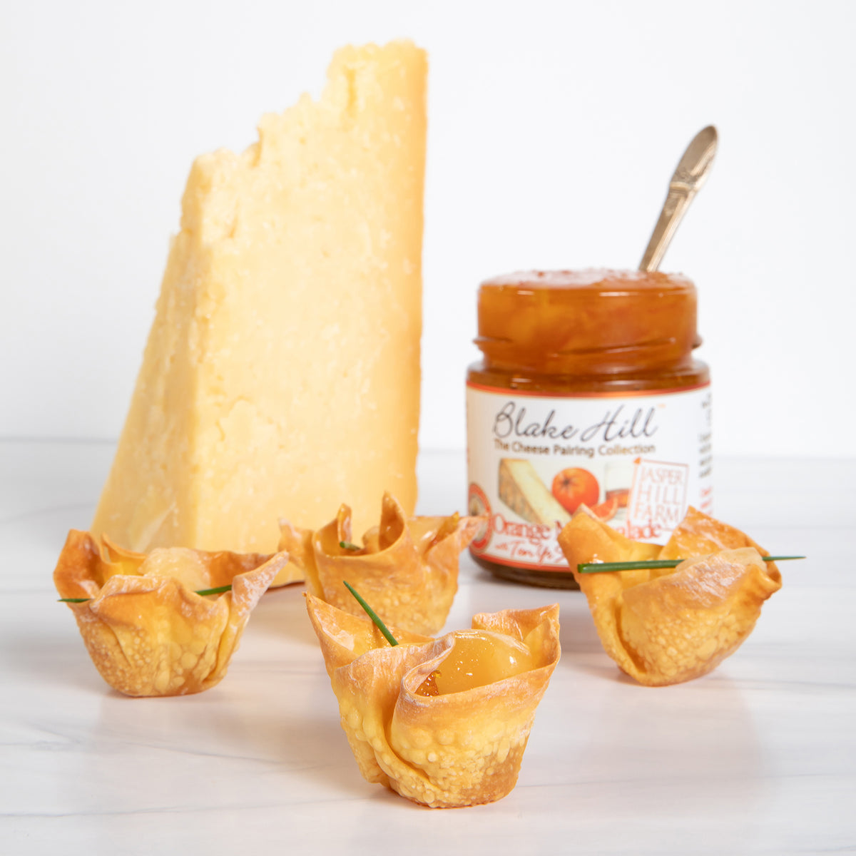 Orange Whisky & Cabot Clothbound Wontons